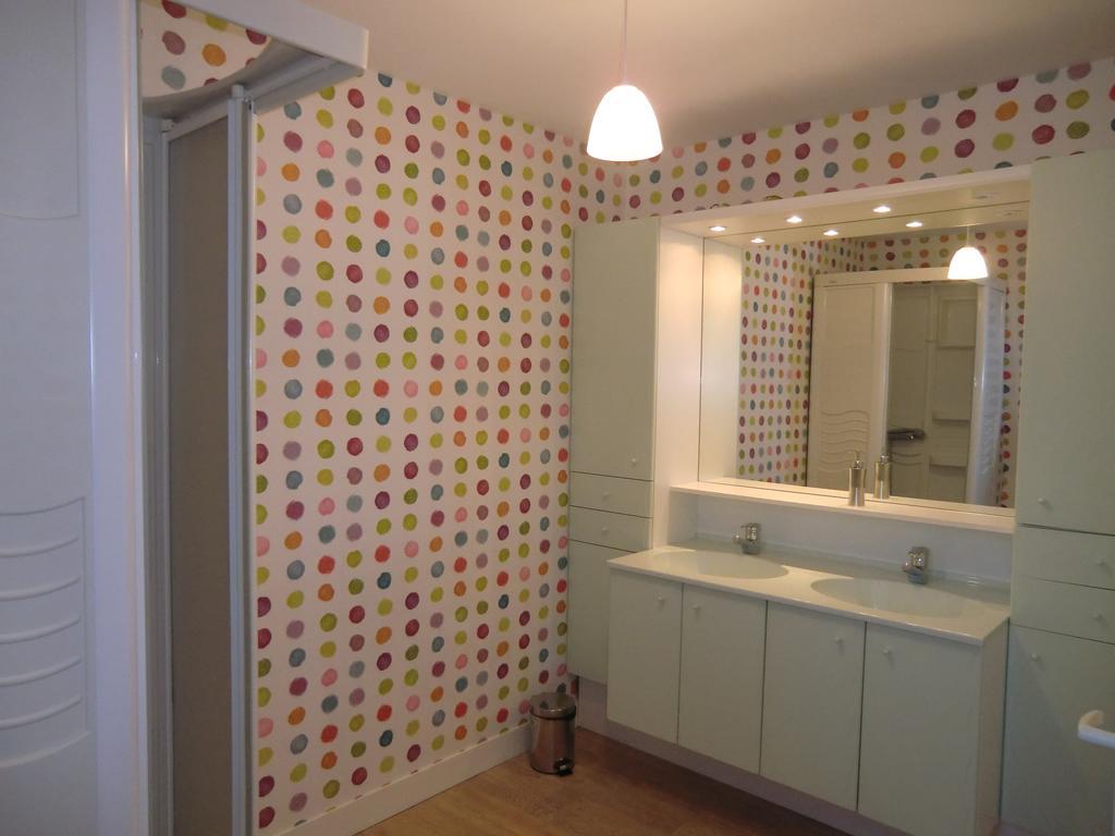 Chateau De Maillot Hotel Bonneville-la-Louvet Habitación foto